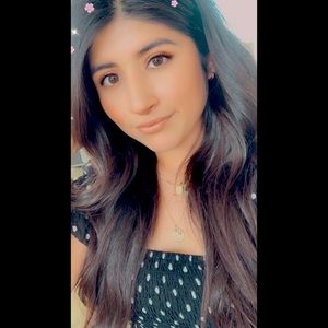 Meet your Posher, Suzanne